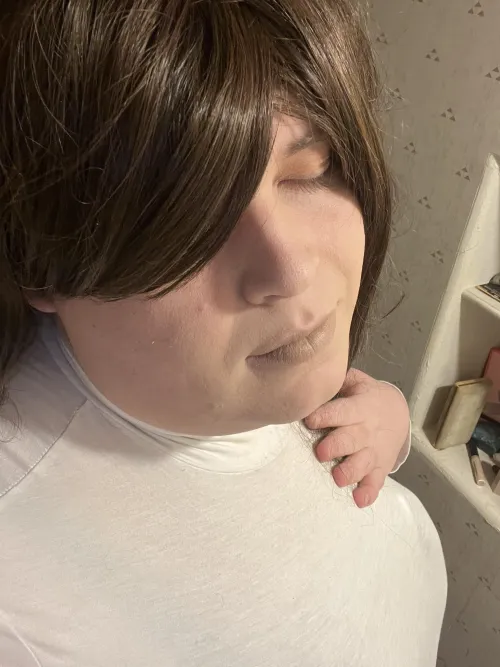 Thumbnail Tiffanybruhgirl Makes a Debut with Their First Post in femboy