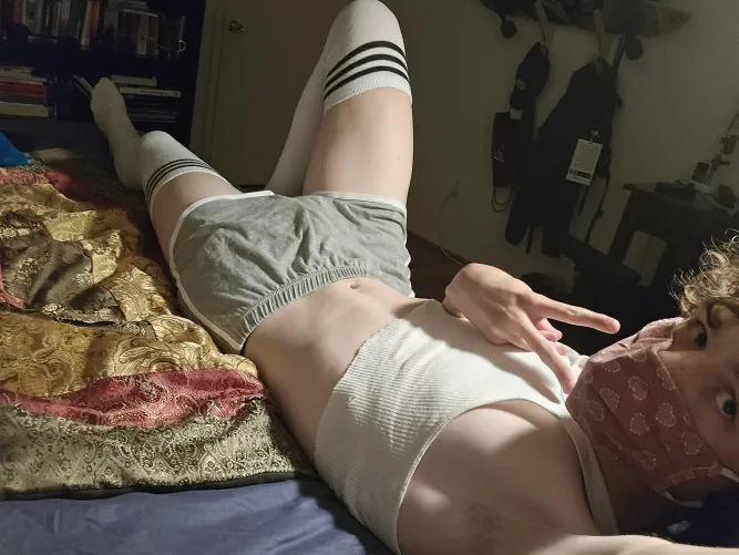 Thumbnail Connecting with the Community: Check-In with Alex_Fem__ in the Femboy World