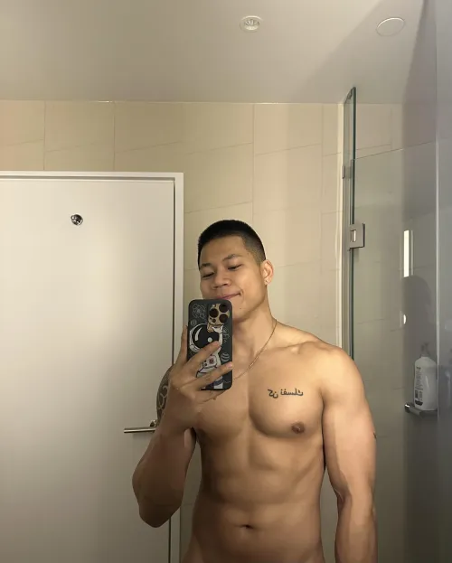 Thumbnail After Gym IG: PeterPys - Sharing Fitness Journeys in the Gaybros Community