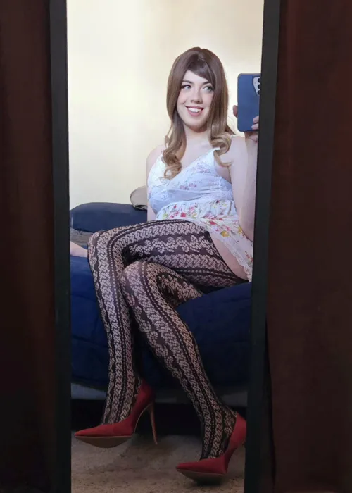 Thumbnail Feminine Legs Confessions: Secrets of a Femboy Revealed