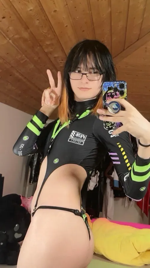 Thumbnail EVA Cosplay Fun: yokunocosplay_'s Engaging FemBoys Vibe