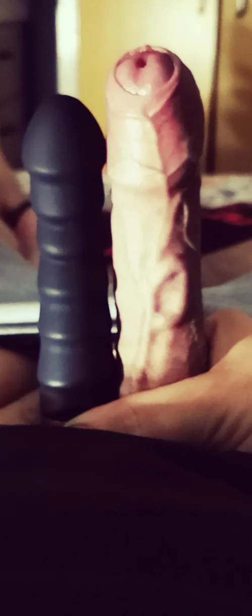 Thumbnail Comparative Evaluations: boabyrocket Compares Vibrator to Cock