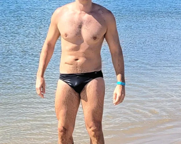 Thumbnail Dive into Speedos: My Bulging Experience Shared by Superb_Record1129