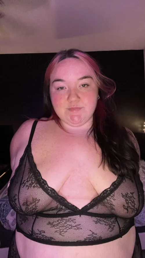 Thumbnail Sensual Teasing: emmajane572 Invites You to Remove Her Lingerie