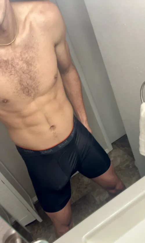 Thumbnail Get Worked Up After the Gym - jumpjumpOF's Bulges