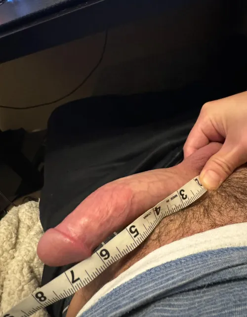 Thumbnail Curious-Fly-9080 Enjoys Being Told 'I'm Smaller' in the Cock Category