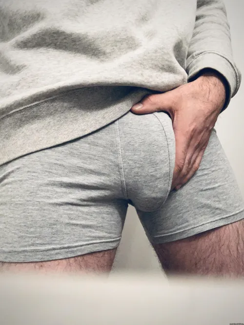 Thumbnail Discover the Secrets of the Morning Bulge Shared by Jonsi86