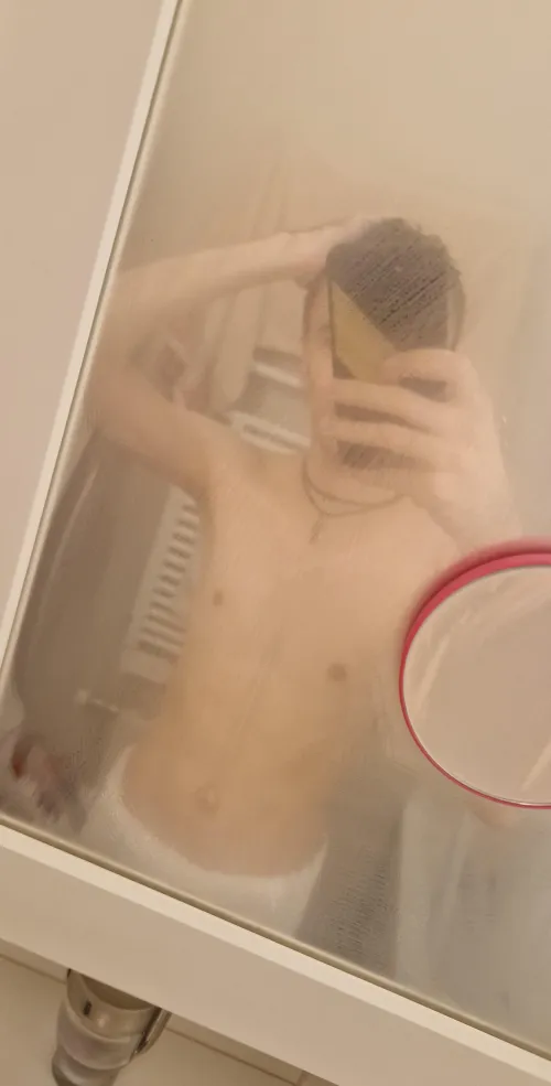 Thumbnail Hot Shower at a Friend's House: Exploring hehethatsmmmh's Boys Gone Wild Encounter