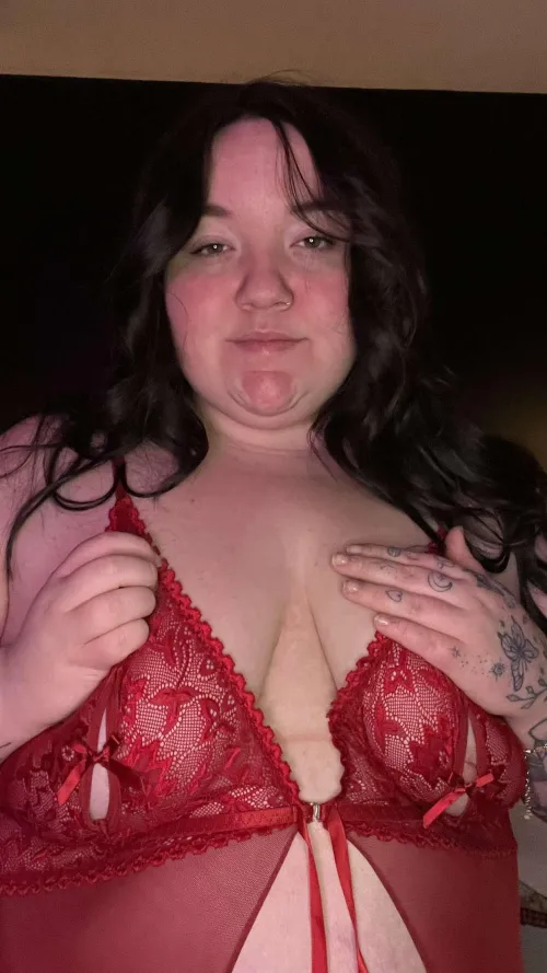 Thumbnail In Search of a Facial - emmajane572's Request | BBW Category