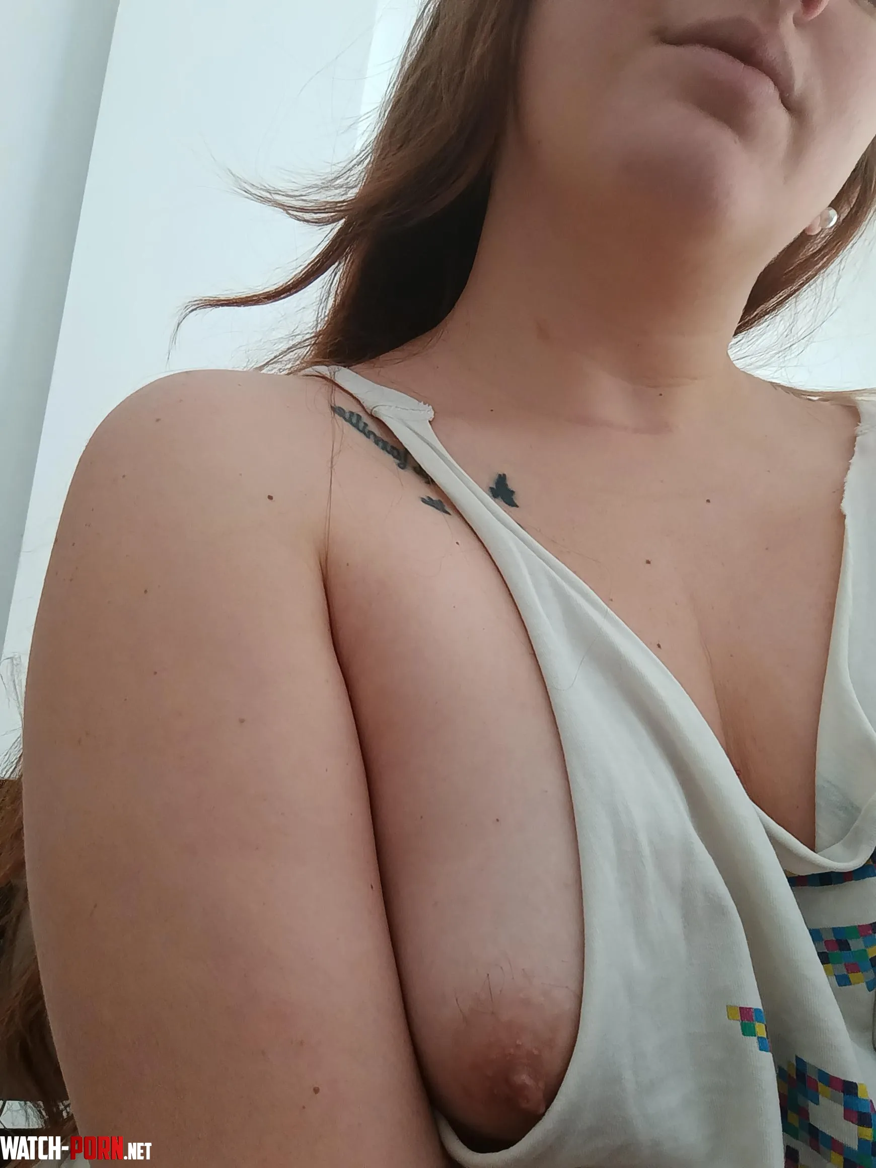 Comment if you want me to show you my little tits by Luu_piitaa