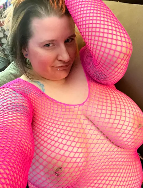 Thumbnail Exploring the Allure of Fishnets | bigareolas