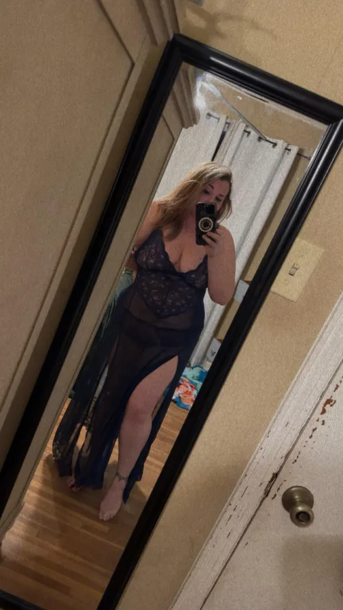 Thumbnail Daring Outfit Needed - NoLibrary8083's Request | BBW Category