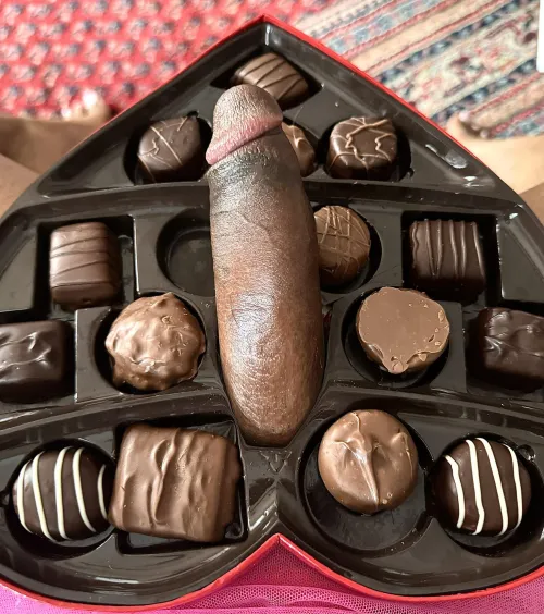 Thumbnail Calling All Chocolate Lovers! | GaybrosGoneWild