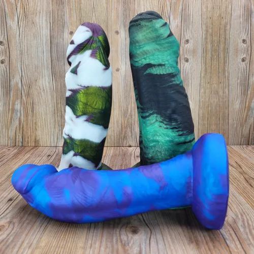 Thumbnail Adventuring Party Essentials: A Guide to BadDragon by wanderingbardtoys