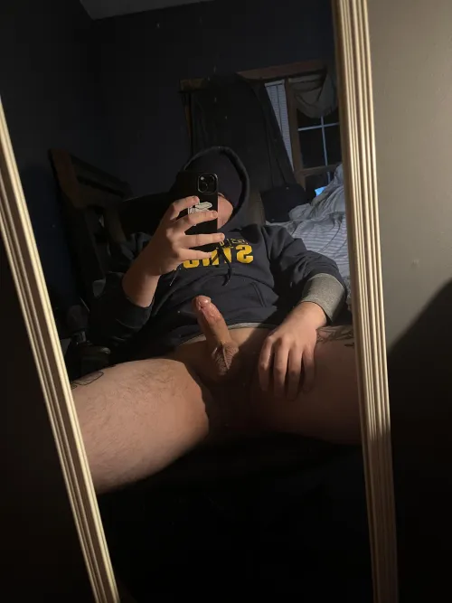 Thumbnail 'what do you think': Insights and Opinions Shared on ratemycock by SleepOk5596