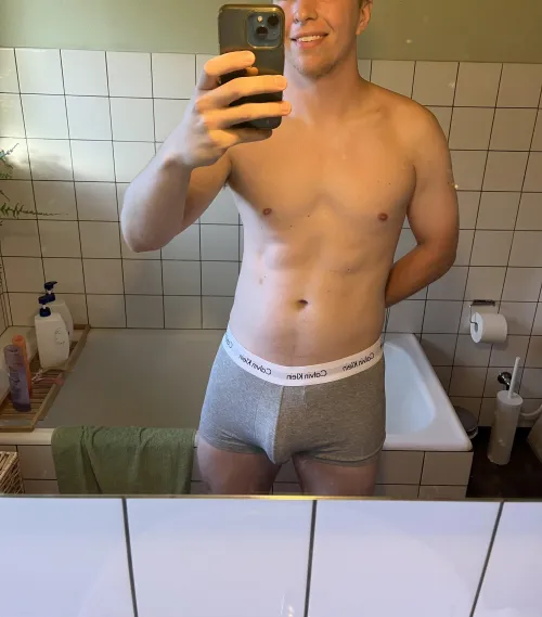 Thumbnail Nitefalen's Intimate Story: Me and My Soft Bulge