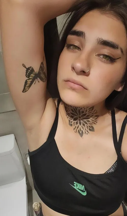 Thumbnail Turn-On Alert: Discovering 23-Year-Old Armpit Allure