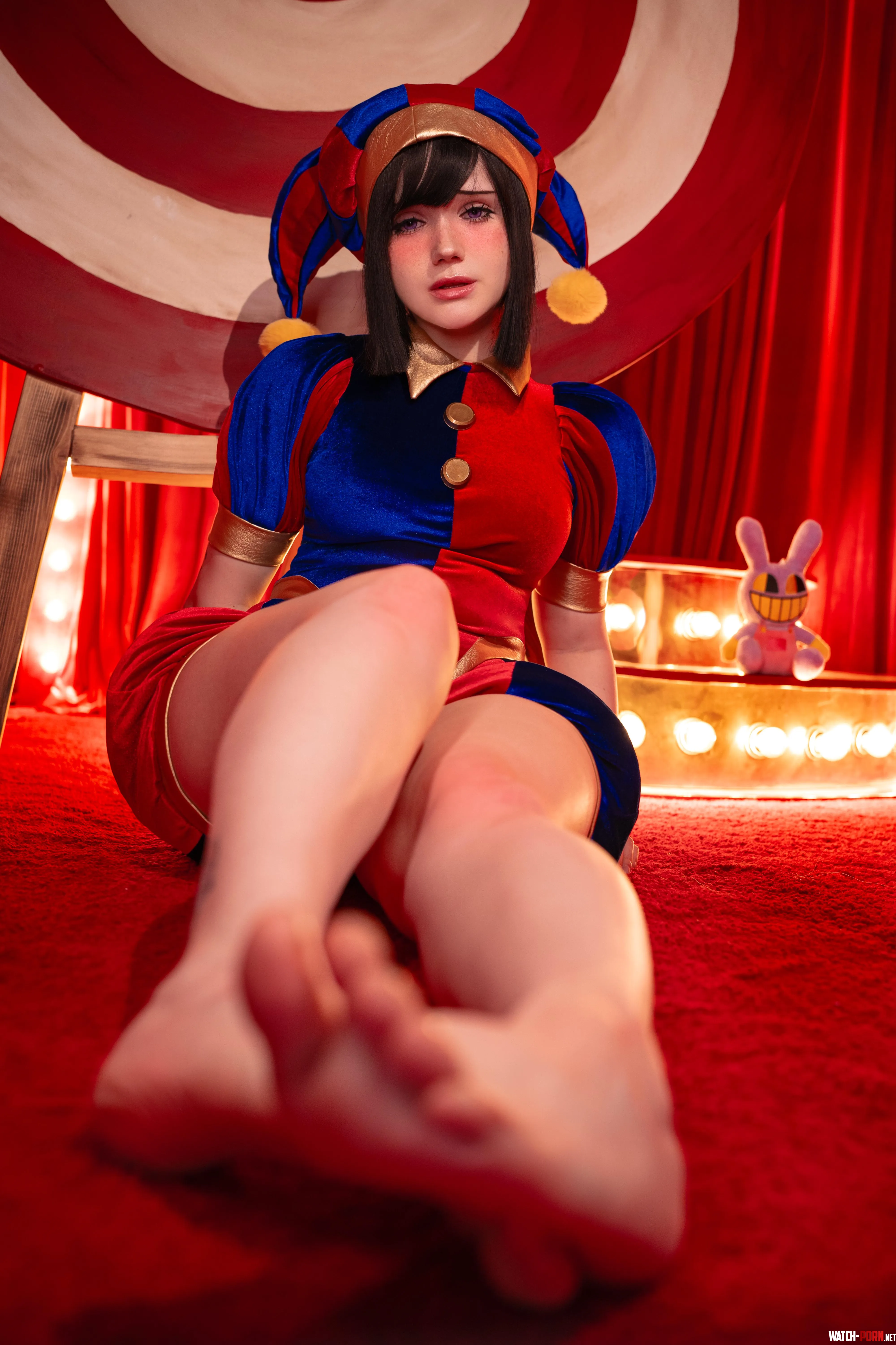 Pomni cosplay by Neyrodesu by Neyrodesu