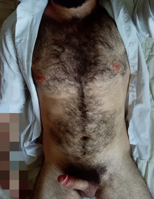 Thumbnail Discover Insanely Hairy Men at InsanelyHairyMen