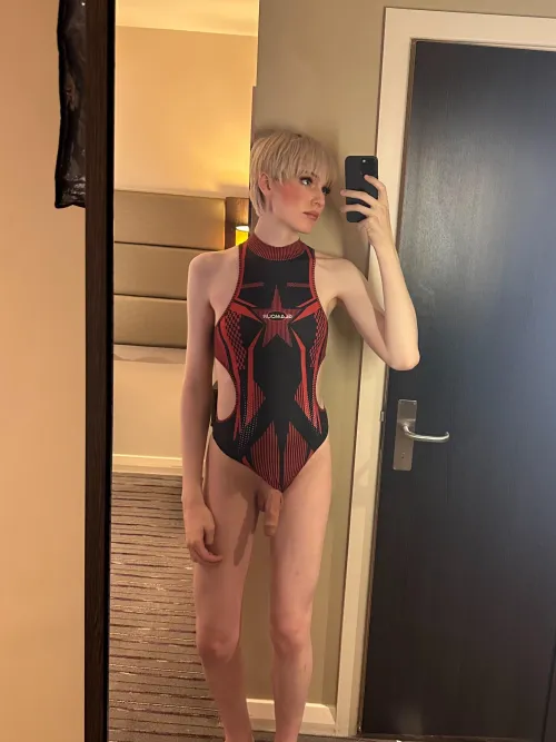 Thumbnail Unveiling Slip-Ups: A Look into FemBoys with Lexxiraus