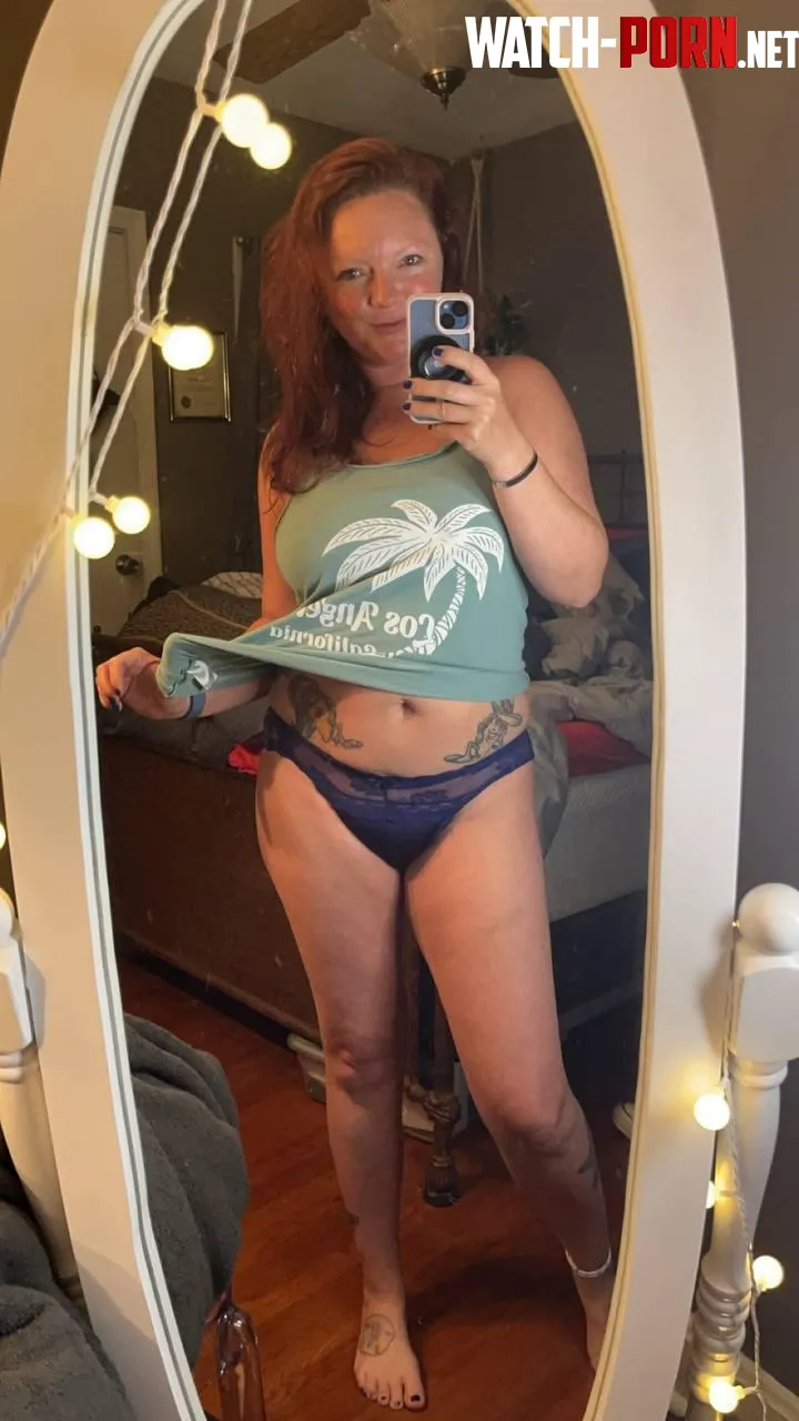 How about some fun with a naughty milf on my premium snap  nineteen81ging  by toomanydawncollins