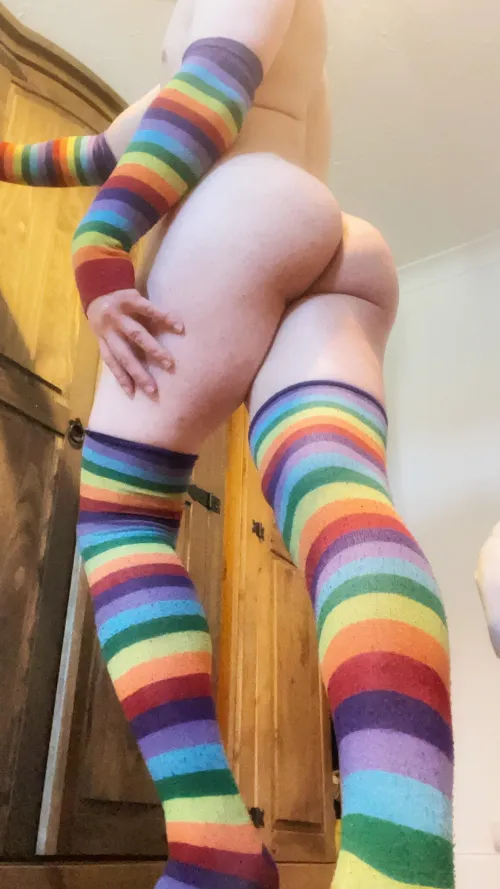 Thumbnail Cheeky Question: Lap or Face First with rainbow-femboy