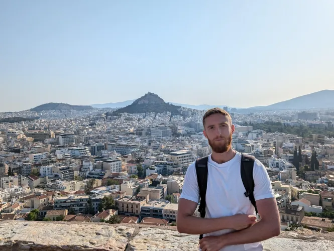 Thumbnail Greek Beauty: hairygingerbloke Showcases in Athens