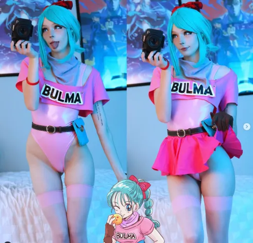 Thumbnail SunflowerrSparkle Transforms into Bulma in Remarkable Cosplay