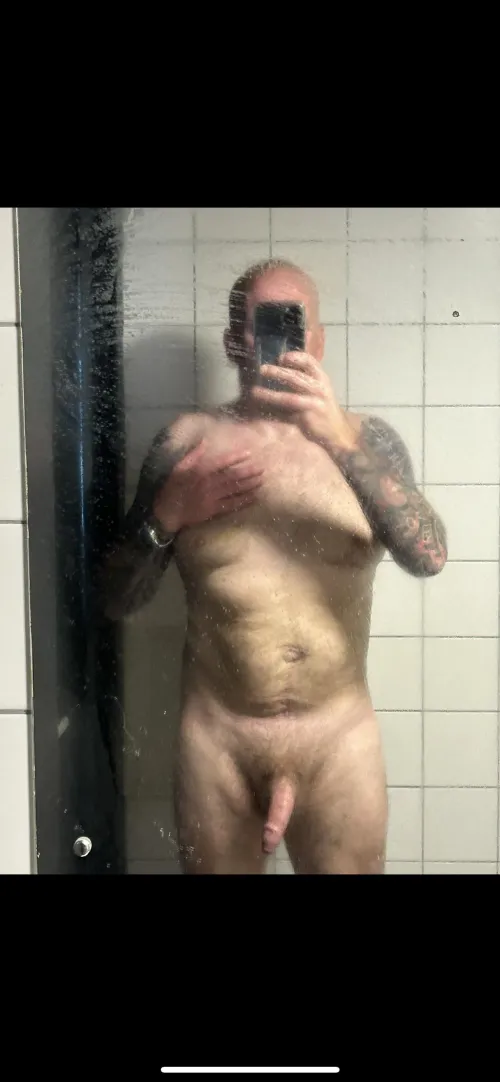 Thumbnail Noteworthy Male Profile: 47 Years, 182lb Normal Nudes