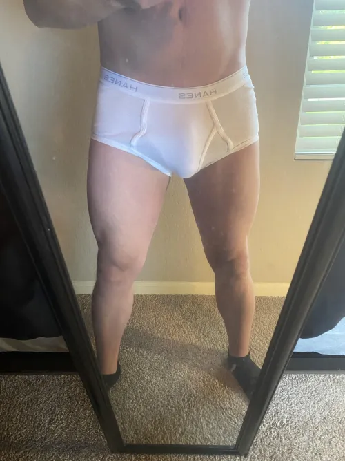 Thumbnail AmbassadorDull1520 Flaunting It at 31 | Bulges Category