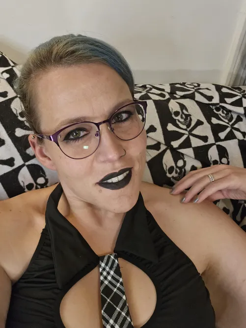 Thumbnail Sapph_Fyre Unveils a Happy Halloween Try-On Beauty in PerkyChubby