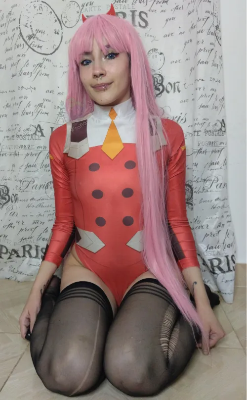 Thumbnail sofia-imoon Captivates as Zero Two in Striking Cosplay