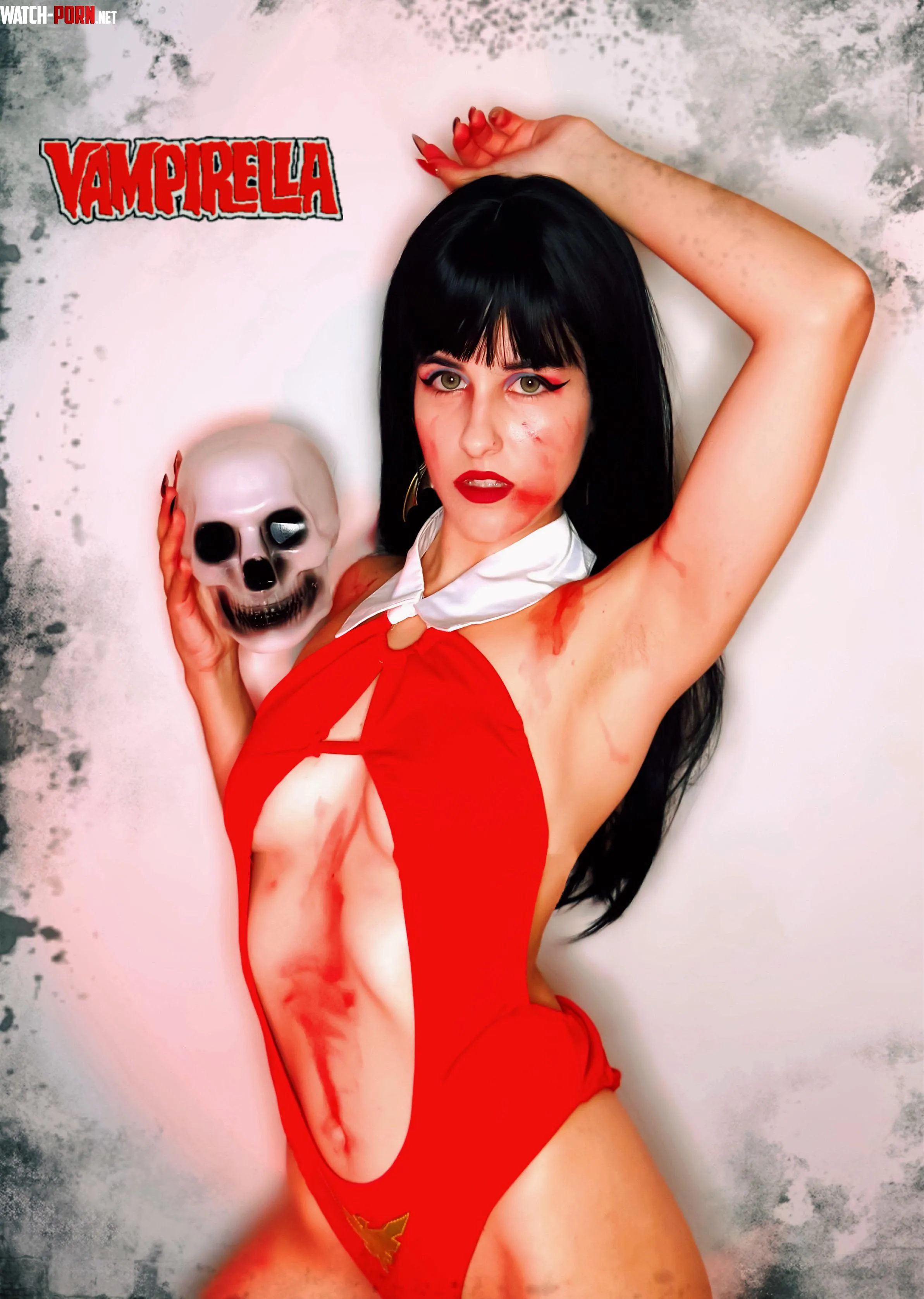 Vampirella cosplay by Dakiyumecos by Dakiyumecosplay