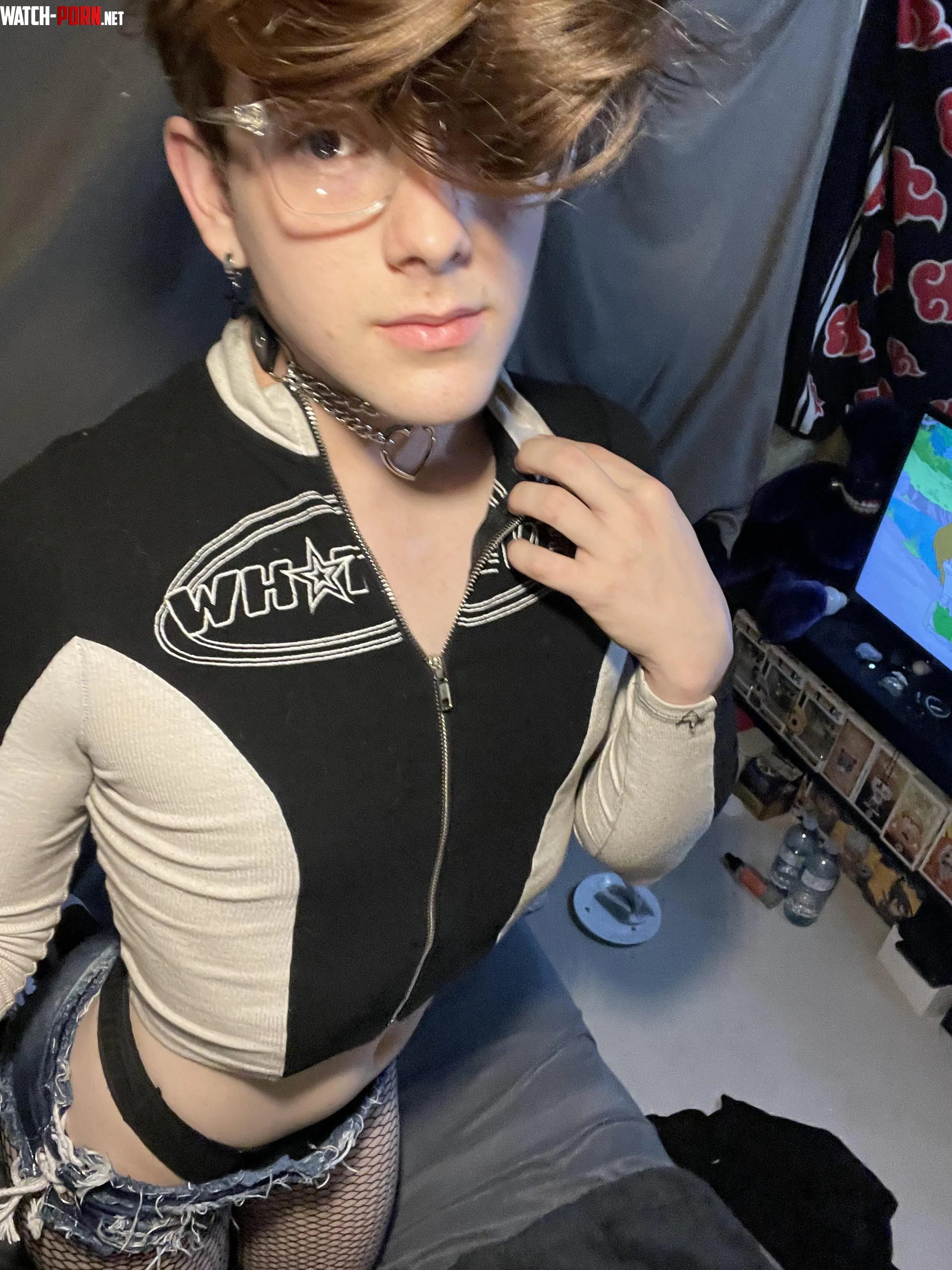 I love this top speaking of top I wanna do it with another femboy lol itd be so hot  by TepotTheTrap