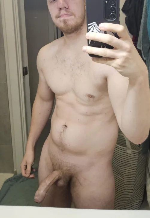 Thumbnail What Do You Think? Insights from LiftingTheIron on Ratemycock