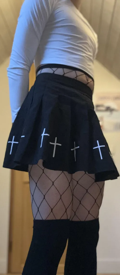 Thumbnail I Love This Skirt: A Detailed Look by Radiant-Suspect843 | femboy Fashion