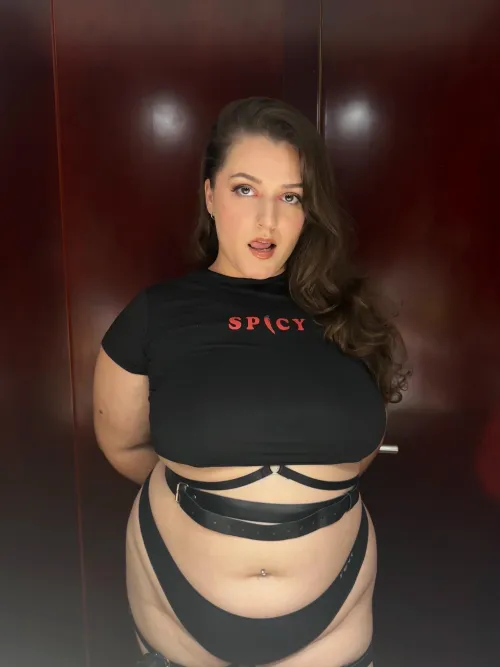 Thumbnail Savage & Hotness: jennyfox1909's Bold BBW Tales