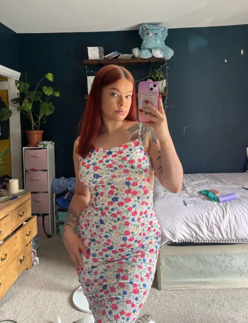 Thumbnail Is This Dress Acceptable for a Date? Let officialsavannahjade Guide You