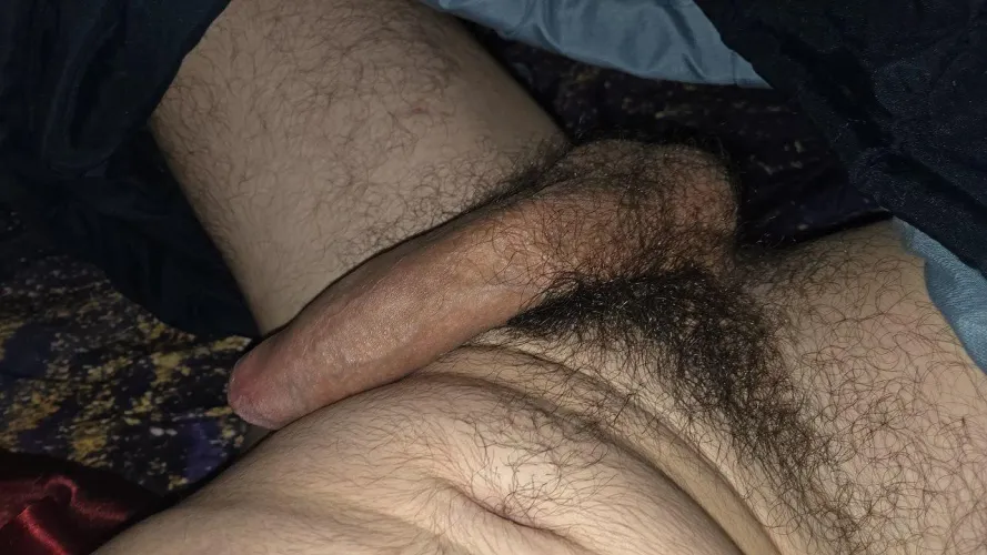 Thumbnail Revealing the Sensational 9-Inch Uncut | MassiveCock