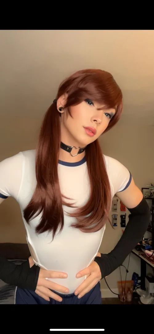 Thumbnail Strong yet Gentle: Discover the Charm of this Femboy