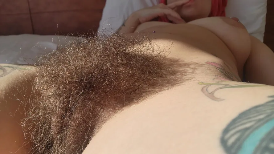 Thumbnail Feel Sun-Kissed with hairyangela in The Full Bush