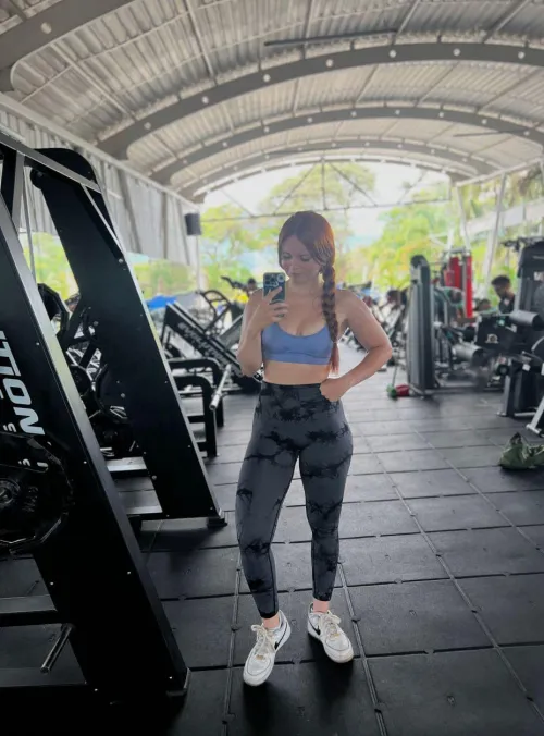 Thumbnail Hotter Than Ever: ThickFit Excitement | SweetJessicaa