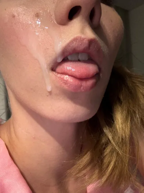 Thumbnail Indulge in NannyElaborate's Passion for the Taste of Cum