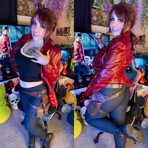 Thumbnail Cosplay Spotlight: Claire Redfield by Gummyghostgirl | Gummyghostgirl