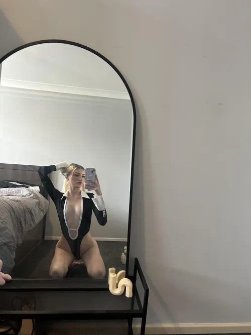 Thumbnail blondiebabexx: Good Mornings Reflected in the MirrorSelfie