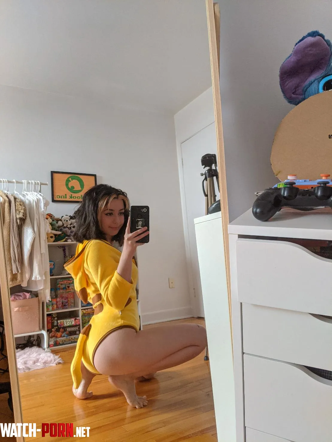 pikachus ass  by babykatrina