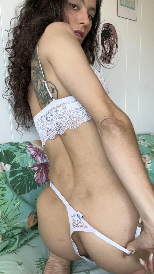 Thumbnail Help mum take this panties off by Emilixx_naou