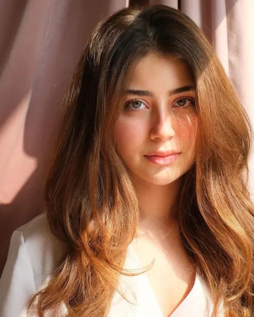 Thumbnail Aditi Bhatia Radiance: Sagar9175's Homage | PrettyGirls