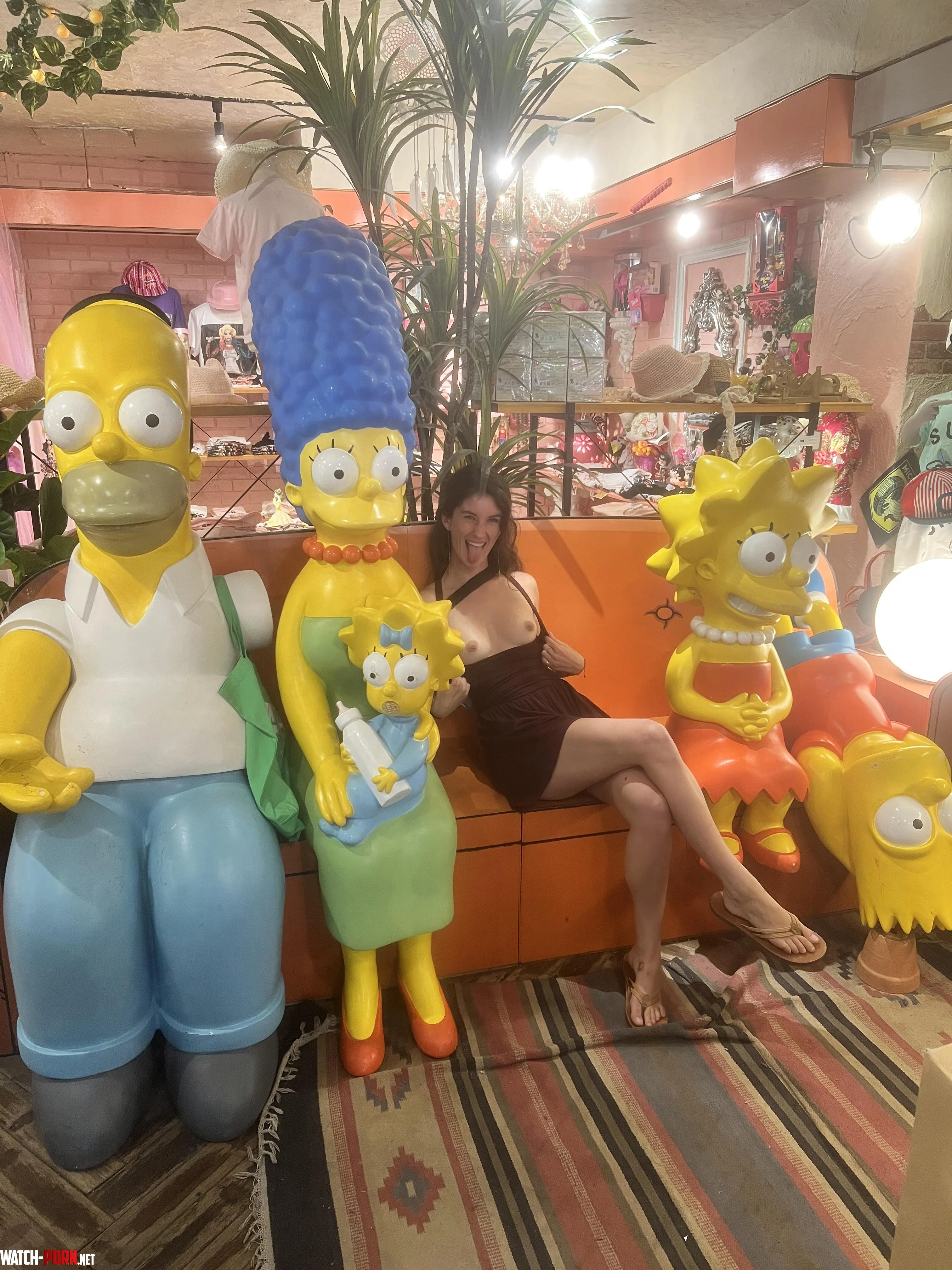 Usually I prefer Futurama but I couldnt pass the chance to flash with The Simpsons family by bellatrixortreat