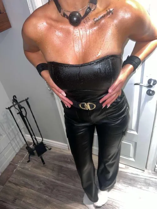 Thumbnail Come Play With Me Daddy by Emelieblonde | LadiesInLeather Category